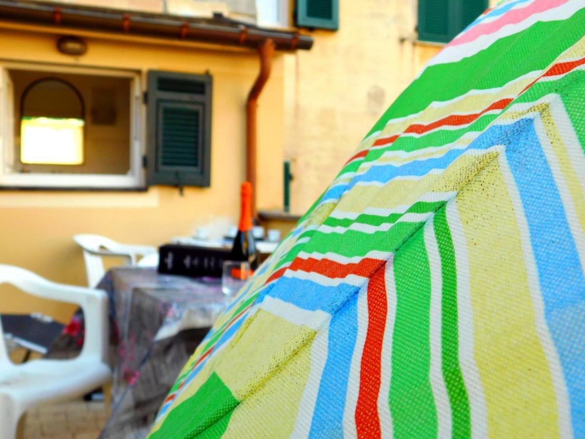 Terrazza Attrezzata, Levanto Bagian luar foto